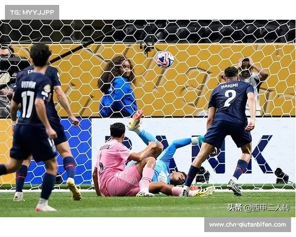 巴黎圣日耳曼与利物浦的足球文化对比